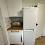 3 Bedroom House, Stones Throw From Smh Bristol