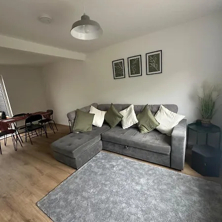 Prázdninový dům 3 Bedroom House, Stones Throw From Smh Bristol